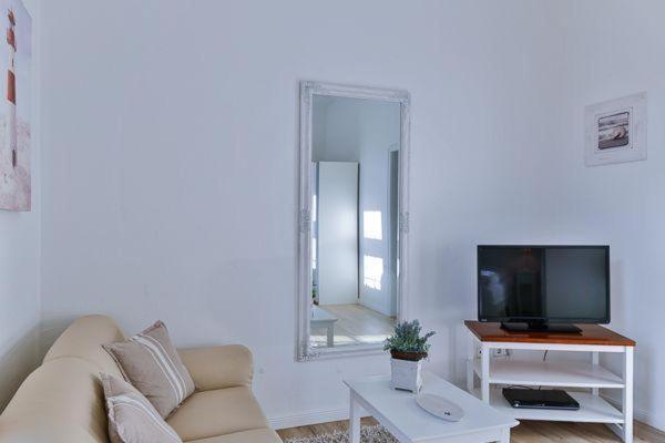 Appartement-5-Mit-Suedbalkon-In-Strandnaher-Lage-Baederstil-Villa-In-Wenningstedt-Sylt Εξωτερικό φωτογραφία